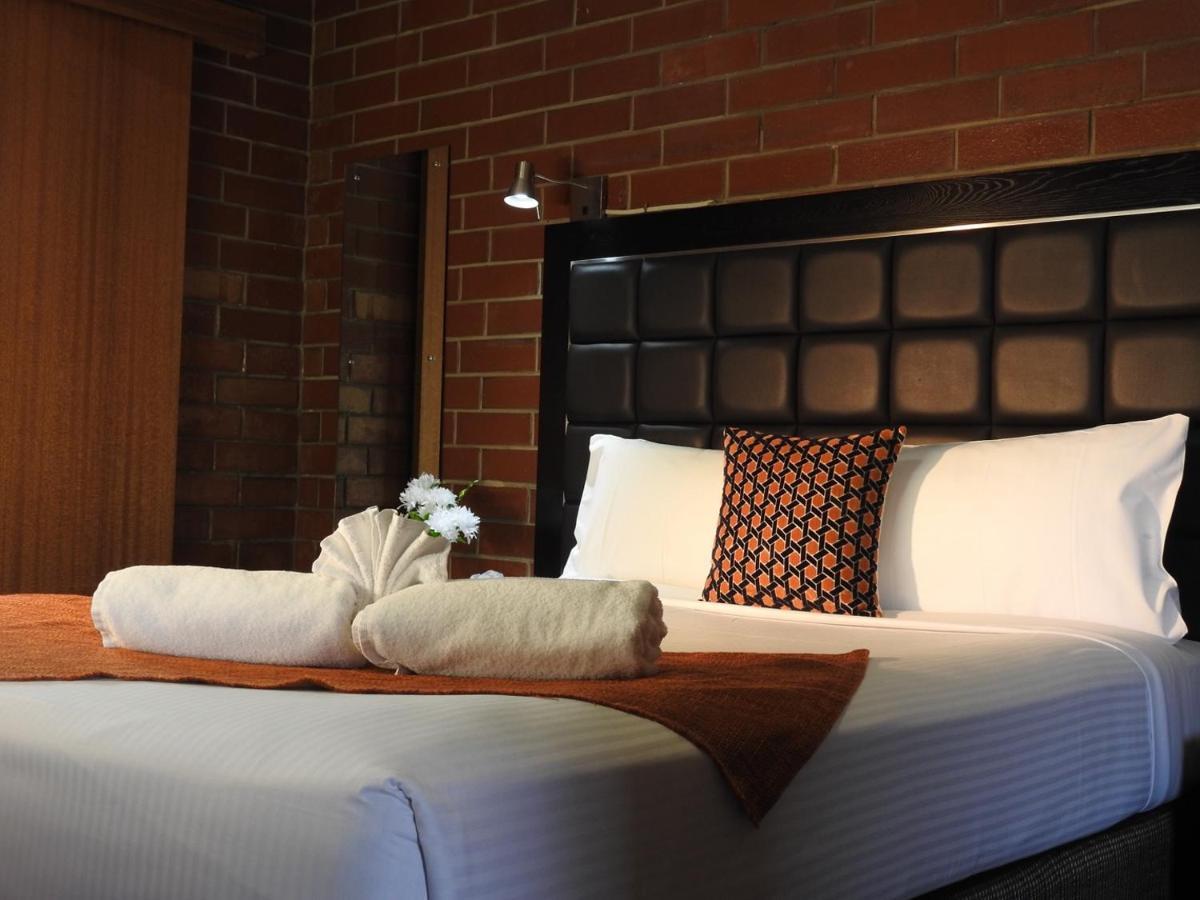 Pooraka Motor Inn Luaran gambar