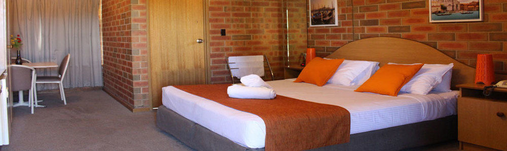 Pooraka Motor Inn Luaran gambar