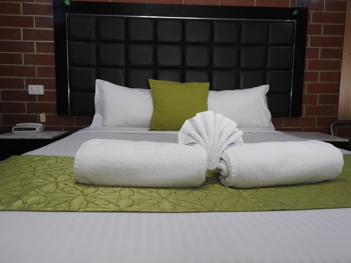 Pooraka Motor Inn Luaran gambar